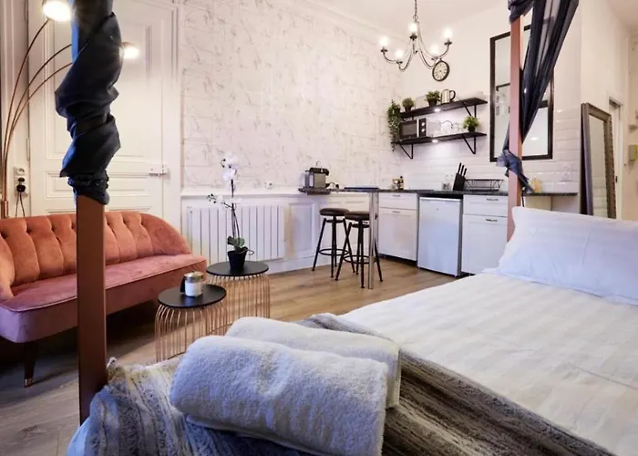 Le Gatsby 3 Etoiles Aix-les-Bains