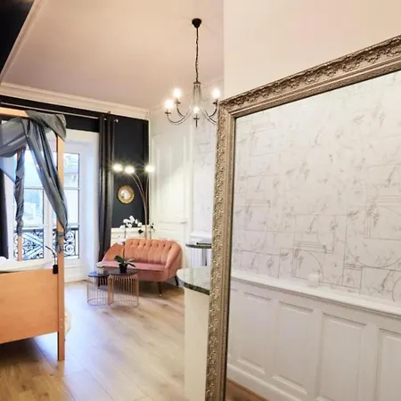 Le Gatsby 3 Etoiles Apartman *